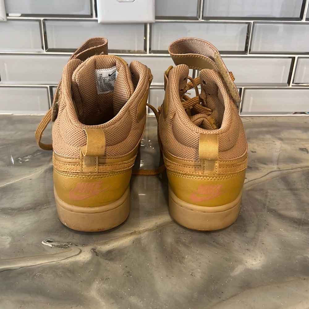 Nike boys high top shoes
